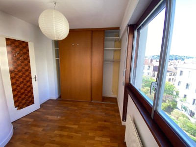 APPARTEMENT T2 - ST ETIENNE HYPER CENTRE - 44.5 m2 - VENDU