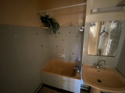 APPARTEMENT T2 - ST ETIENNE HYPER CENTRE - 44.5 m2 - VENDU