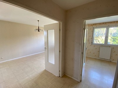 APPARTEMENT T2 - ST ETIENNE - 57,5 m2 - VENDU