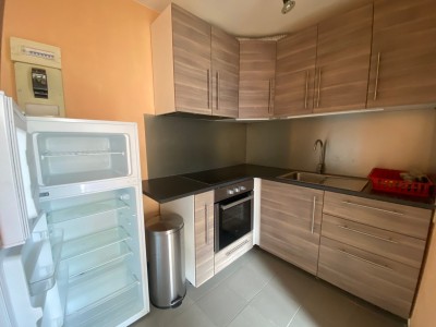 APPARTEMENT T2 A VENDRE - ST ETIENNE - 45 m2 - 59000 €