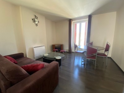 APPARTEMENT T2 A VENDRE - ST ETIENNE - 44.2 m2 - 50000 €