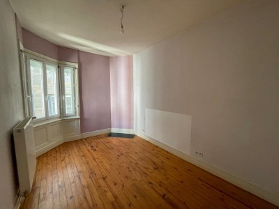 APPARTEMENT T2 A VENDRE - ST ETIENNE - 47 m2 - 59000 €