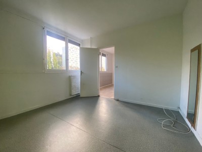 APPARTEMENT T2 - ST ETIENNE - 49.7 m2 - VENDU