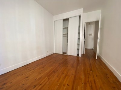 APPARTEMENT T2 A VENDRE - ST ETIENNE - 45.5 m2 - 59000 €