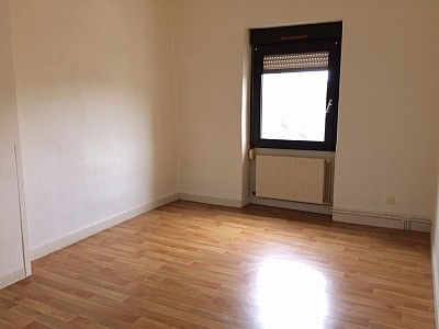 APPARTEMENT T3 A LOUER - LORETTE - 71 m2 - 475 € charges comprises par mois