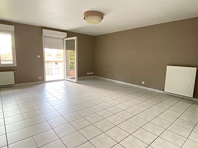 APPARTEMENT T3 A LOUER - RIVE DE GIER La Roche-Les Flaches - 76 m2 - 585 € charges comprises par mois