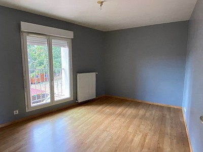 APPARTEMENT T3 A LOUER - RIVE DE GIER La Roche-Les Flaches - 76 m2 - 585 € charges comprises par mois