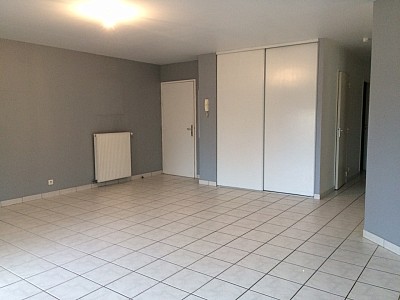 APPARTEMENT T3 A LOUER - RIVE DE GIER La Roche-Les Flaches - 76 m2 - 585 € charges comprises par mois