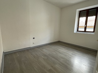 APPARTEMENT T3 A LOUER - RIVE DE GIER Centre - 66 m2 - 530 € charges comprises par mois