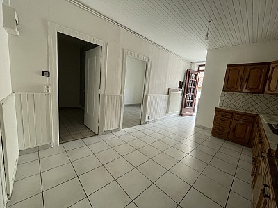 APPARTEMENT T3 A LOUER - RIVE DE GIER Centre - 66 m2 - 570 € charges comprises par mois