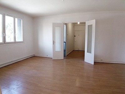 APPARTEMENT T3 A LOUER - RIVE DE GIER Mouillon-Vernes-Tochissonne - 64 m2 - 515 € charges comprises par mois