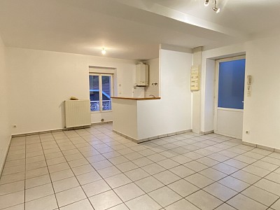 APPARTEMENT T3 A LOUER - RIVE DE GIER La Roche-Les Flaches - 66 m2 - 490 € charges comprises par mois