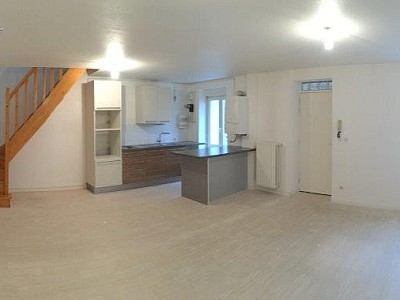 APPARTEMENT T3 A LOUER - RIVE DE GIER La Roche-Les Flaches - 76 m2 - 520 € charges comprises par mois