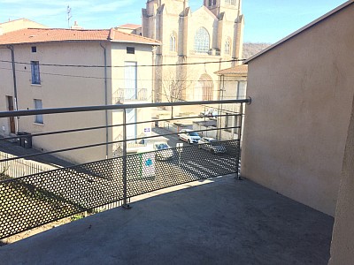 APPARTEMENT T3 A LOUER - RIVE DE GIER La Roche-Les Flaches - 74 m2 - 620 € charges comprises par mois