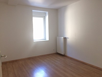 APPARTEMENT T3 A LOUER - RIVE DE GIER La Roche-Les Flaches - 74 m2 - 620 € charges comprises par mois