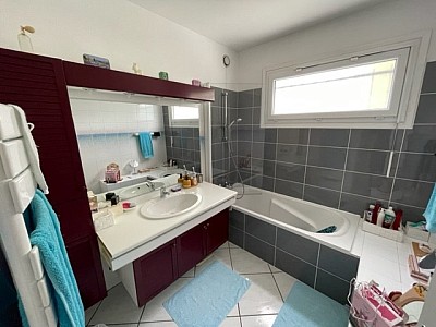 APPARTEMENT T3 A LOUER - SORBIERS Nord-Est - 83 m2 - 800 € charges comprises par mois