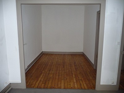 APPARTEMENT T3 A LOUER - ST ETIENNE Peuple-Boivin-St Jacques - 65 m2 - 436 € charges comprises par mois