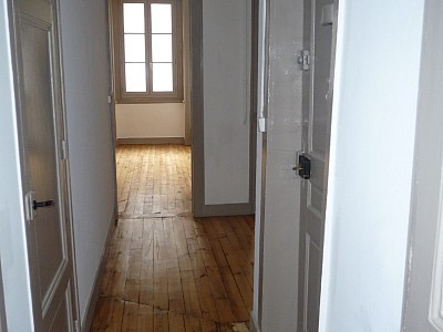 APPARTEMENT T3 A LOUER - ST ETIENNE Peuple-Boivin-St Jacques - 65 m2 - 436 € charges comprises par mois