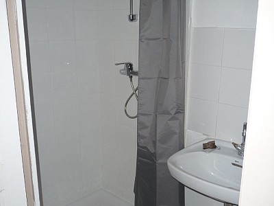 APPARTEMENT T3 A LOUER - ST ETIENNE Peuple-Boivin-St Jacques - 65 m2 - 436 € charges comprises par mois