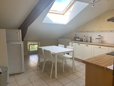 APPARTEMENT T3 A LOUER - ST ETIENNE Cret de Roc Ouest - 110 m2 - 550 € charges comprises par mois