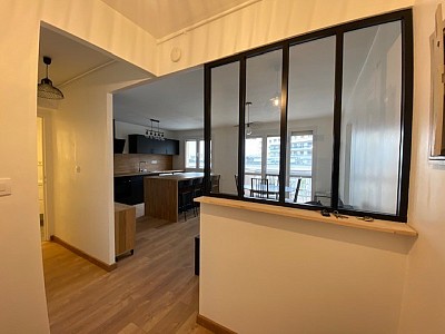 APPARTEMENT T2 A LOUER - ST ETIENNE Chavanelle - 43 m2 - 750 € charges comprises par mois