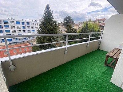 APPARTEMENT T3 A LOUER - ST ETIENNE La Richelandiere - 67 m2 - 650 € charges comprises par mois