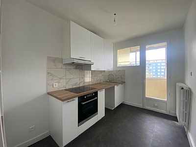APPARTEMENT T3 A LOUER - ST ETIENNE La Richelandiere - 67 m2 - 650 € charges comprises par mois