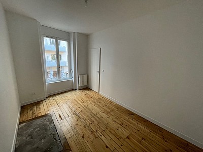APPARTEMENT T3 A LOUER - ST ETIENNE Badouillere Est-Charite - 49.75 m2 - 555€ charges comprises par mois