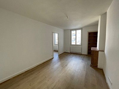 APPARTEMENT T3 A LOUER - ST ETIENNE Jacquard - 53 m2 - 570 € charges comprises par mois