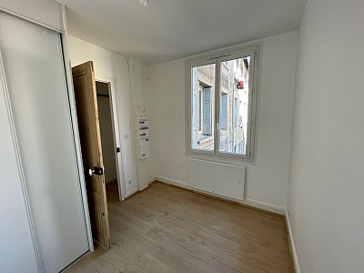 APPARTEMENT T3 A LOUER - ST ETIENNE Jacquard - 53 m2 - 570 € charges comprises par mois