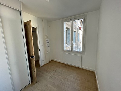 APPARTEMENT T3 A LOUER - ST ETIENNE Jacquard - 53.89 m2 - 570 € charges comprises par mois