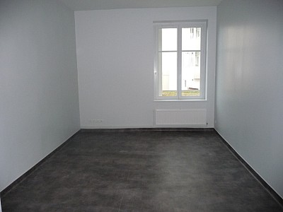 APPARTEMENT T3 A LOUER - ST ETIENNE Le Mont-La Jomayere - 82 m2 - 530,35 € charges comprises par mois