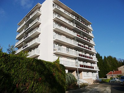 T3 A LOUER - UNIEUX Centre Est - 58 m2 - 618 € charges comprises par mois