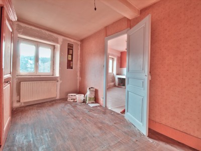 APPARTEMENT T3 A VENDRE - RIVE DE GIER - 63 m2 - 55000 €