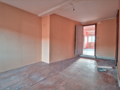 APPARTEMENT T3 A VENDRE - RIVE DE GIER - 63 m2 - 55000 €