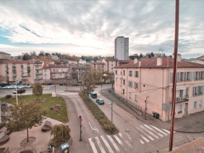 APPARTEMENT T3 A VENDRE - RIVE DE GIER - 63 m2 - 55000€