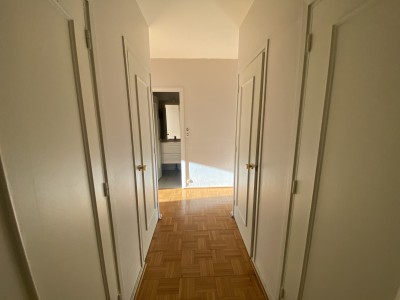APPARTEMENT T3 A VENDRE - ST ETIENNE BADOUILLERE/ALBERT THOMAS - 104 m2 - 105000 €