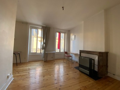 APPARTEMENT T3 A VENDRE - ST ETIENNE - 59 m2 - 65000 €