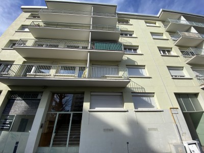 APPARTEMENT T3 A VENDRE - ST ETIENNE - 65 m2 - 105000 €