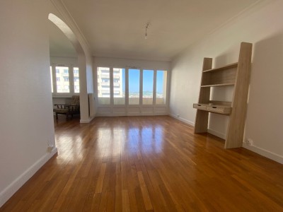 APPARTEMENT T3 A VENDRE - ST ETIENNE - 57 m2 - 67000 €