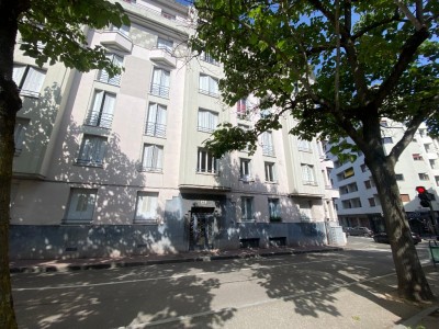 APPARTEMENT T3 A VENDRE - ST ETIENNE - 68 m2 - 80000 €