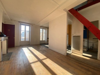 APPARTEMENT T3 A VENDRE - ST ETIENNE - 72 m2 - 59000 €