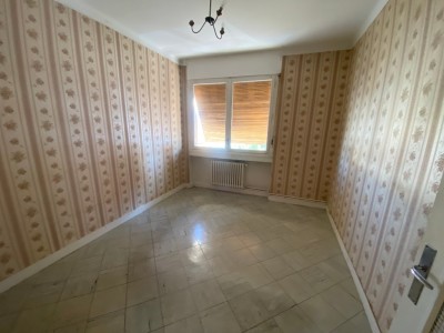 APPARTEMENT T3 A VENDRE - ST ETIENNE - 60 m2 - 70000 €