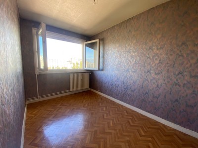 APPARTEMENT T3 - ST ETIENNE - 55.3 m2 - VENDU