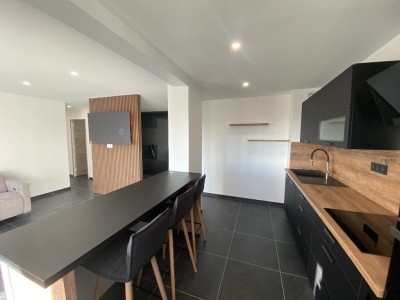 APPARTEMENT T3 - VILLARS - 74.4 m2 - VENDU