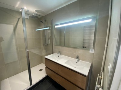 APPARTEMENT T3 - VILLARS - 74.4 m2 - VENDU