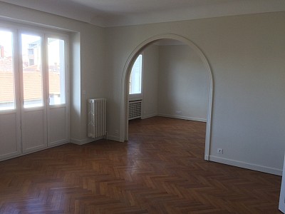 APPARTEMENT T4 A LOUER - FIRMINY Centre - 115 m2 - 653 € charges comprises par mois