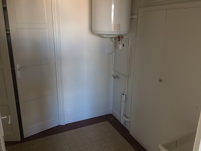 APPARTEMENT T4 A LOUER - FIRMINY Centre - 115 m2 - 653 € charges comprises par mois