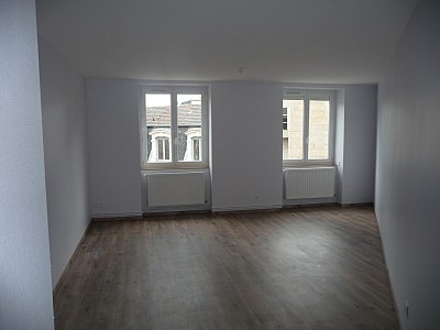 APPARTEMENT T3 A LOUER - ST ETIENNE Peuple-Boivin-St Jacques - 73 m2 - 570 € charges comprises par mois