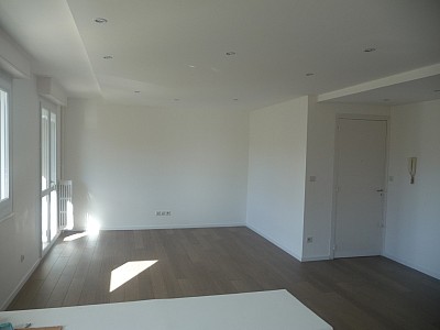 APPARTEMENT T4 A LOUER - ST ETIENNE Fauriel-Rond Point - 64 m2 - 700 € charges comprises par mois